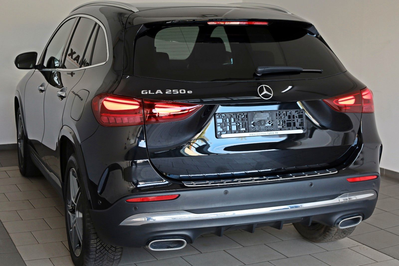 Fahrzeugabbildung Mercedes-Benz GLA 250 e AMG line,TLeder,Navi,LED,SH,Kamera,ACC