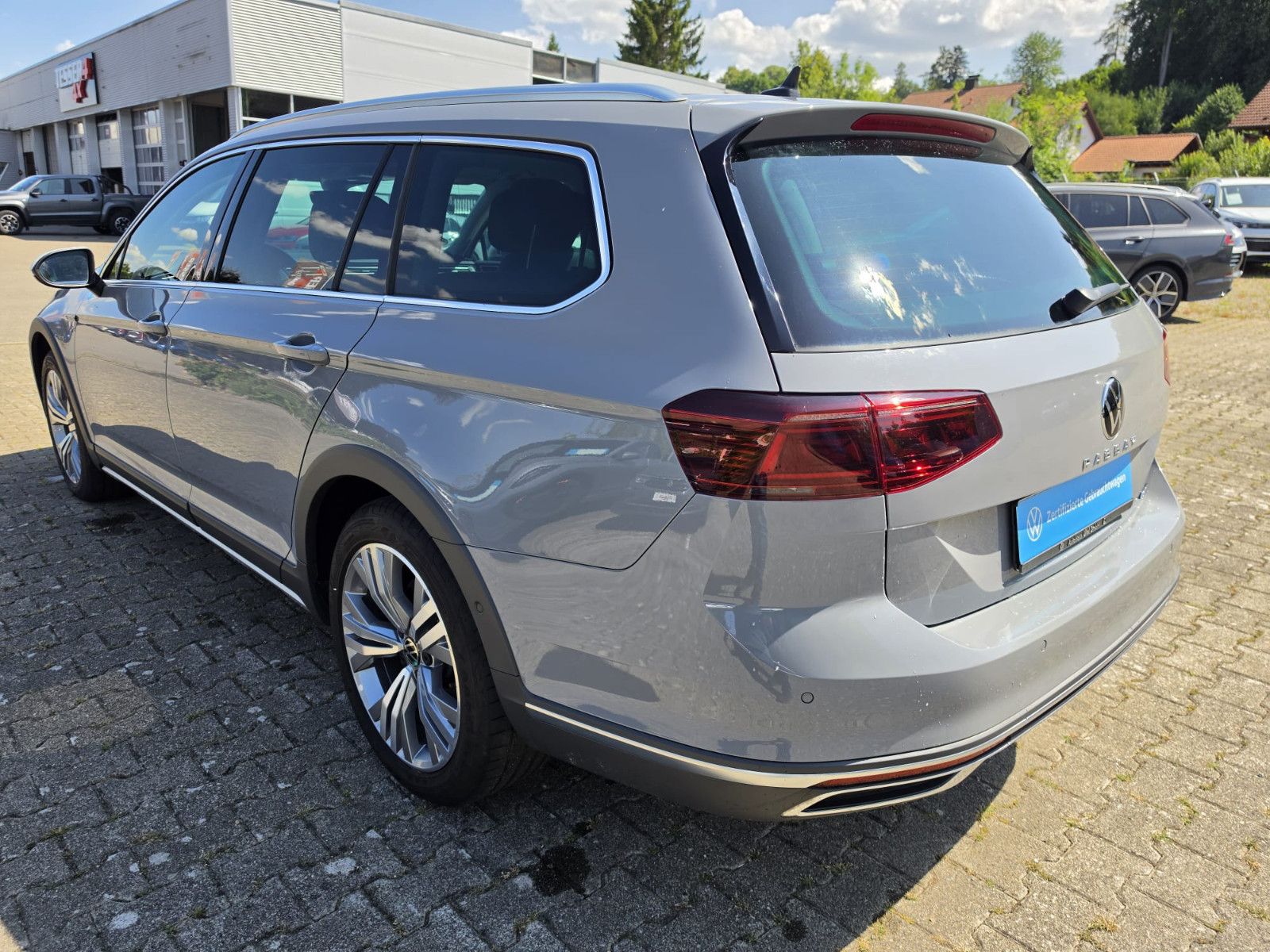 Volkswagen Passat Variant Alltrack AHK DCC Area View Navi foto 3