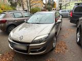 Renault Laguna - gebrauchte Renault Laguna aus dem Jahr 2012