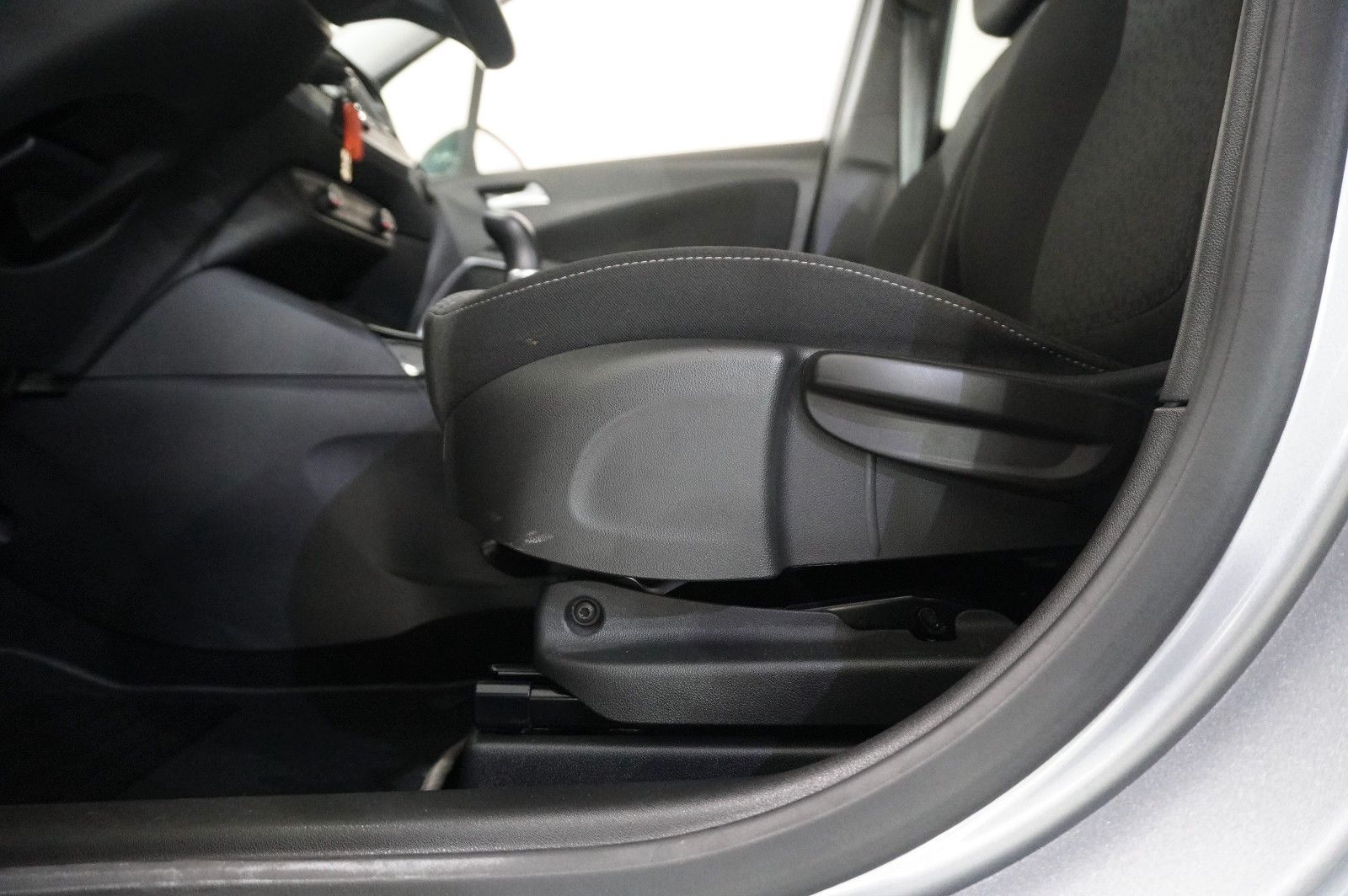 Fahrzeugabbildung Opel Crossland (X) 1.2 EDITION NAVI/LED/KAMERA/DAB+
