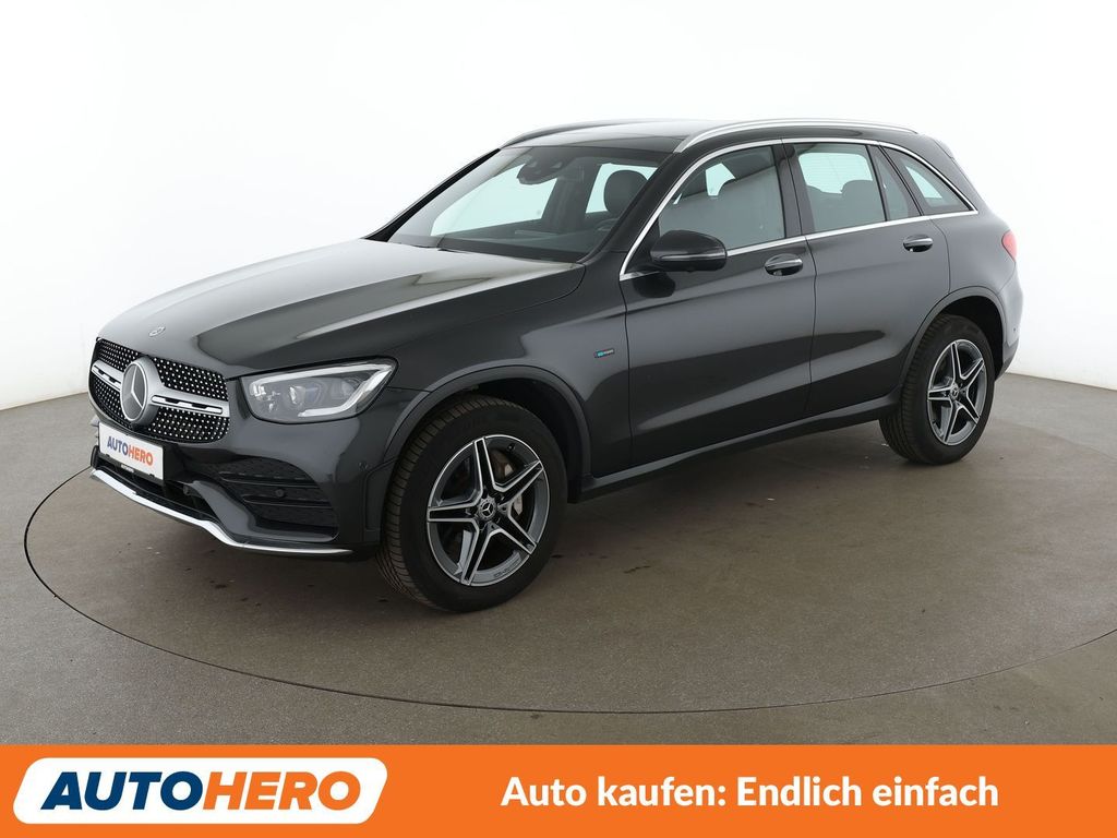 Image of Mercedes-Benz GLC 300