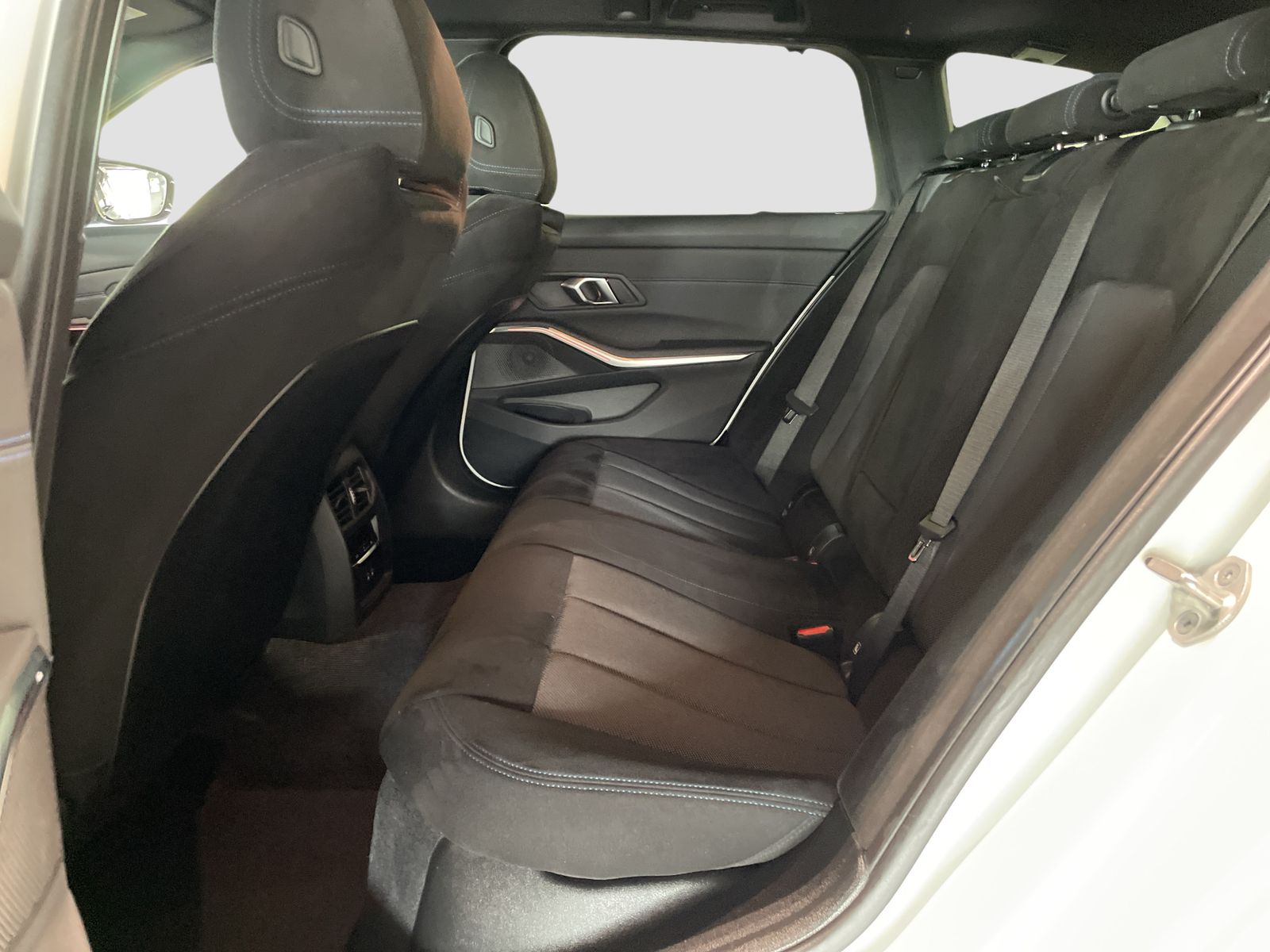 BMW 320 - Bild 13