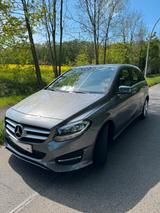 Mercedes-Benz B 200 gepflegter Garagenwagen - Mercedes-Benz 200: 200b