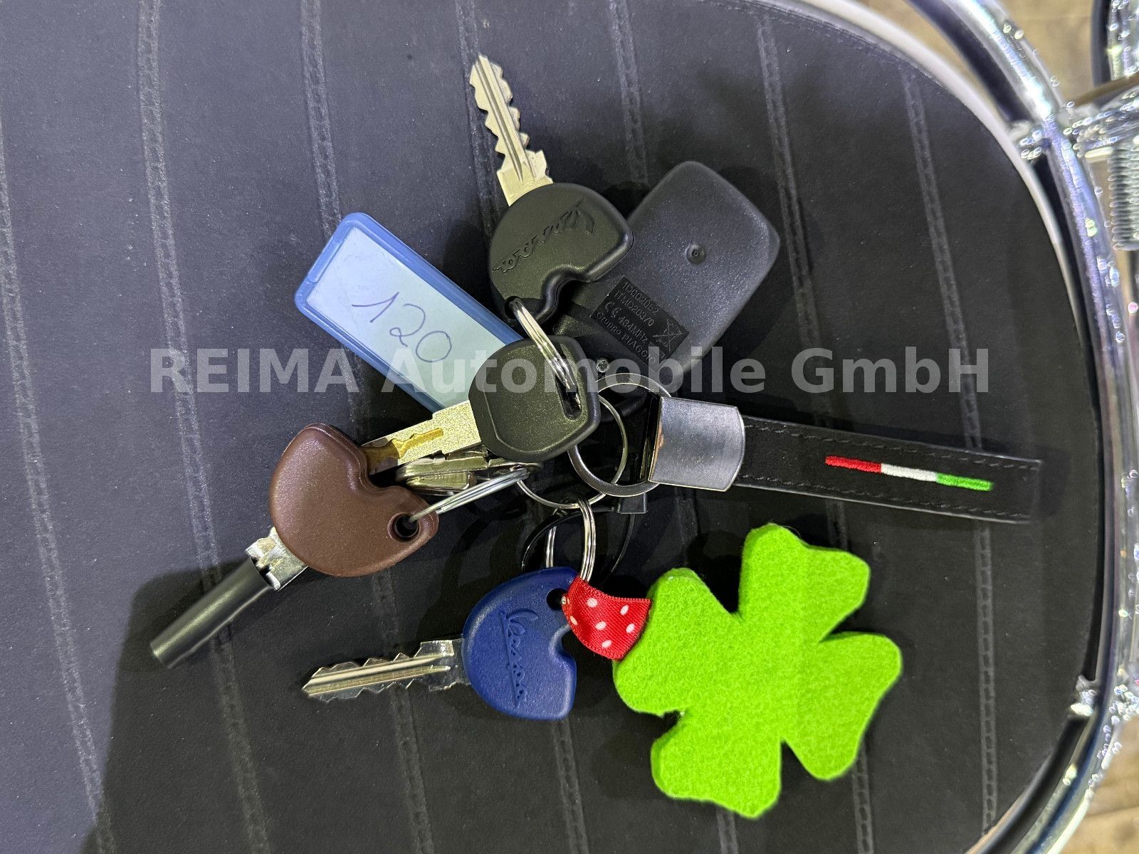 Fahrzeugabbildung Vespa GTS 300ie HPE