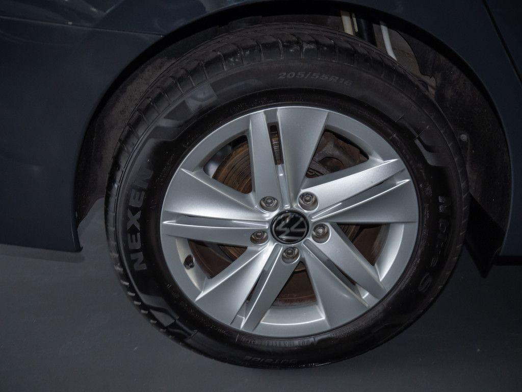 Volkswagen Golf VIII Variant 1.0 TSI DSG Life Navi LED PDC, миниатюра 6