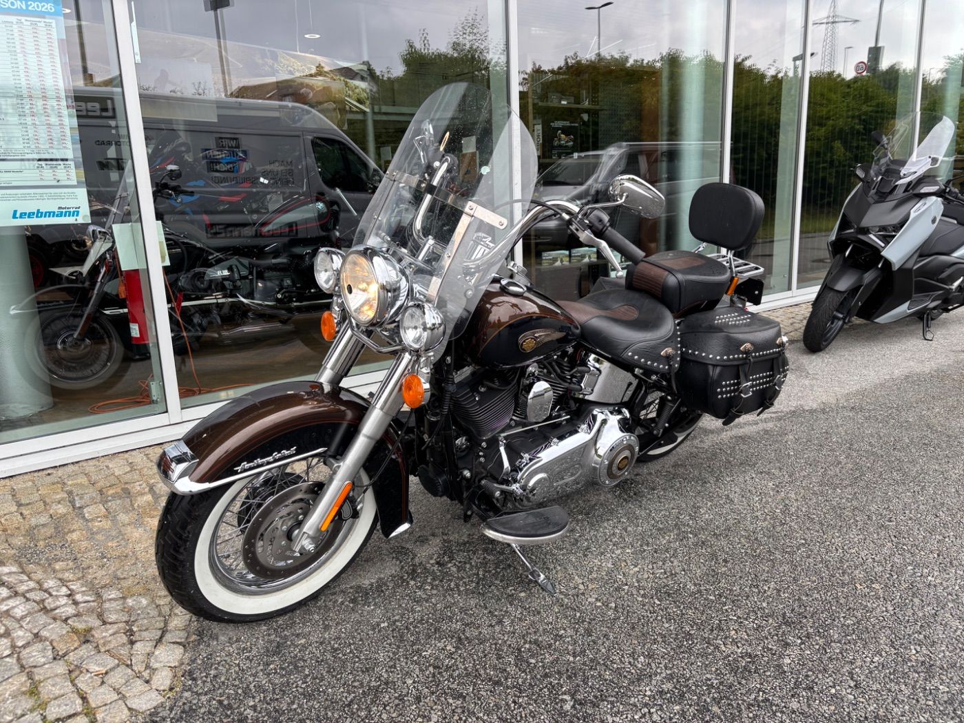 Fahrzeugabbildung Harley-Davidson Heritage Softtail Classic Heritage 2013 110 Jahr