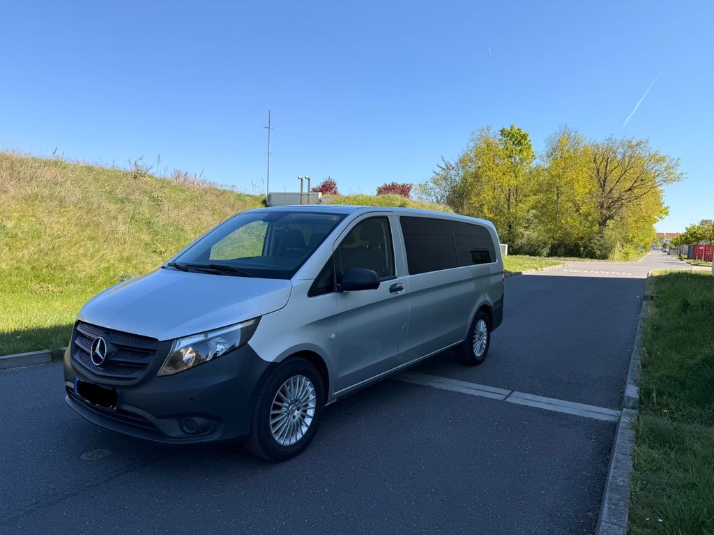 Image of Mercedes-Benz Vito