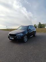 BMW X5 xDrive40d  B&W/360°/LED/6WB/AHK/SOFTCLOSE/STH - BMW X5: 4.6
