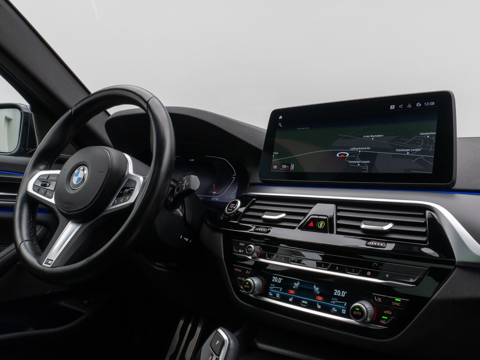 Fahrzeugabbildung BMW 530d xD M Sport Panoram Kamera Laser HUD DAB H/K