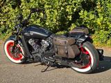 Indian Scout Bobber mit Extras - INDIAN SCOUT BOBBER