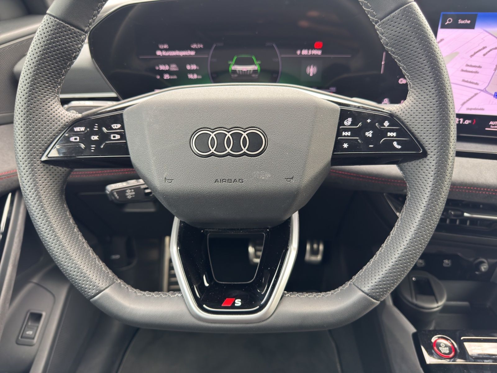 Audi SQ6 e-tron - Bild 10