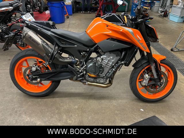 KTM 790 Duke  incl Techpack & Akrapovic