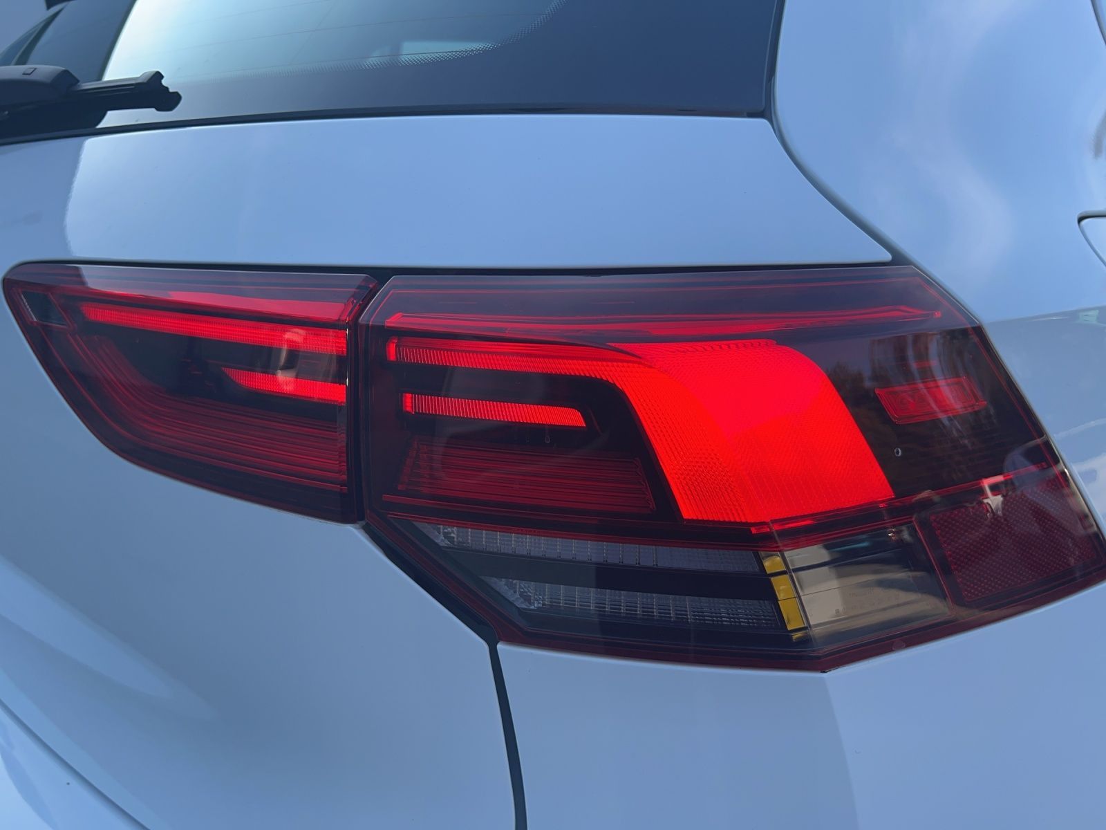 Golf VIII GTI 2.0 TSI DSG LED*CarPlay*Klima