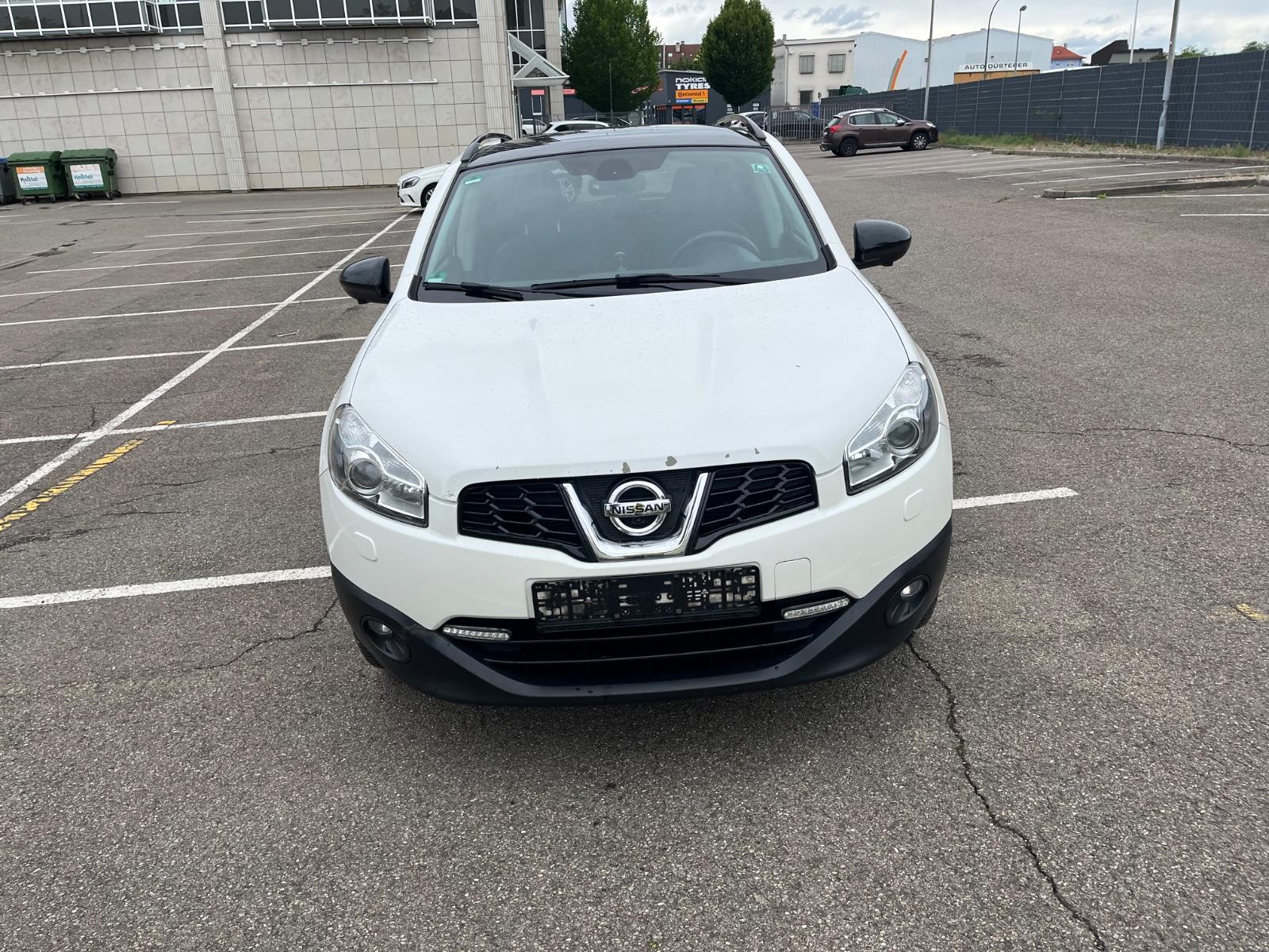 Nissan Qashqai 360 .  2 ,0 Panoramadach