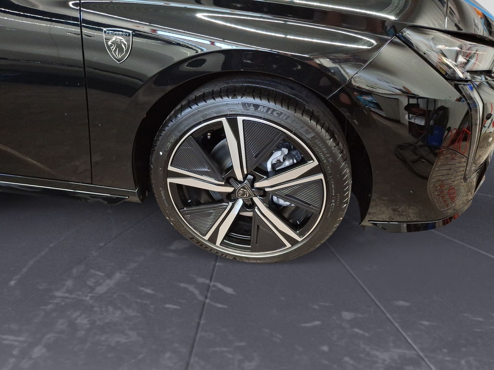 Peugeot 308 - Bild 11