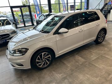 Volkswagen Golf VII Lim. *ACC*NAV*KLIMA*PDC*KAM*SZHZ*
