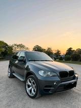 BMW X5 40d 7 sitzer - BMW 540 aus 2012