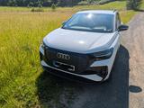 Audi Q4 e-tron 40 2xS-Line HUD Matrix 21"  Carplay - Audi Q4 e-tron von privat