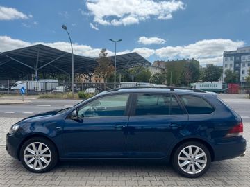 Volkswagen Golf - 5