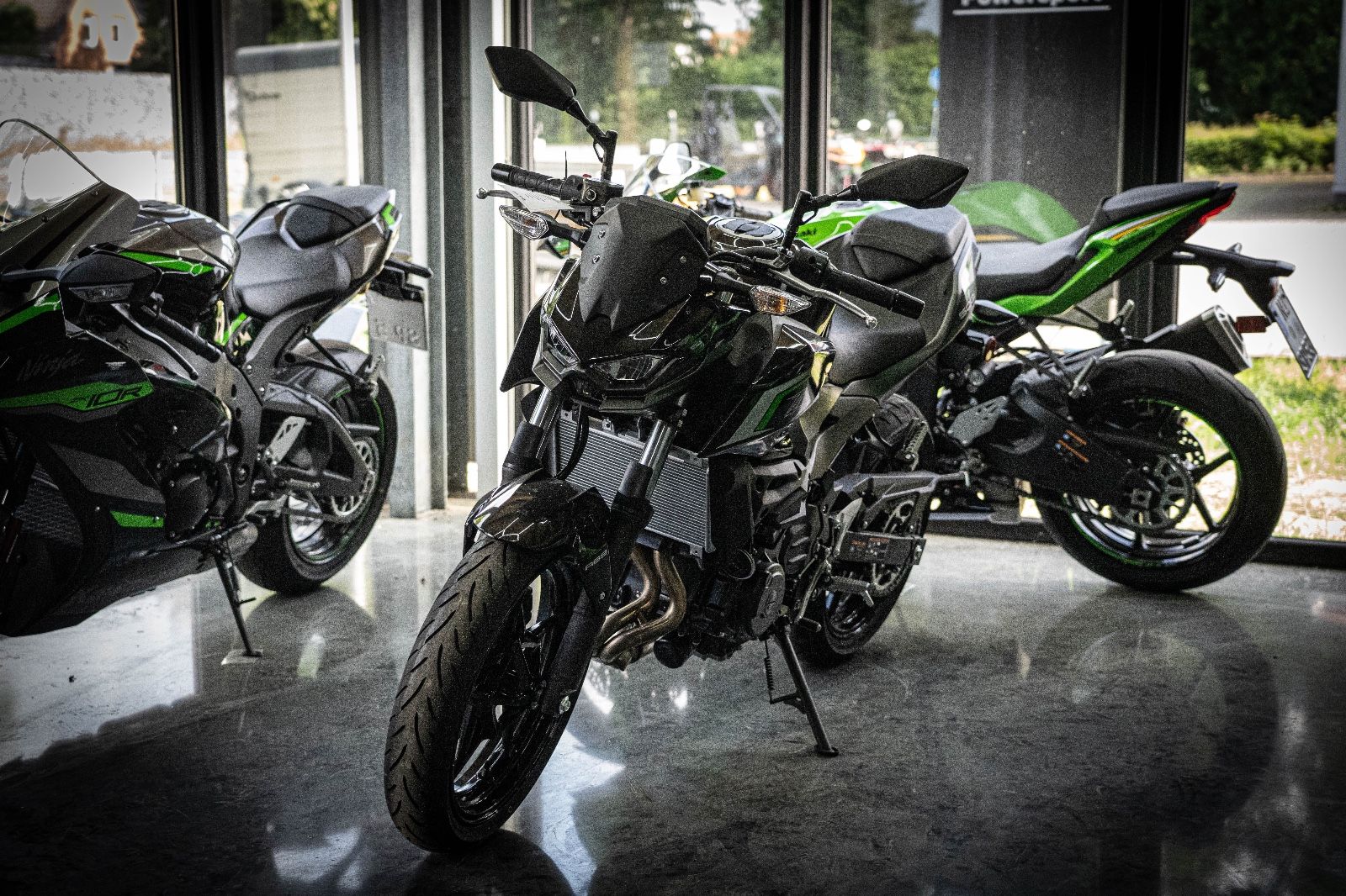 Fahrzeugabbildung Kawasaki Z500  Neu 4 Jahre Garantie