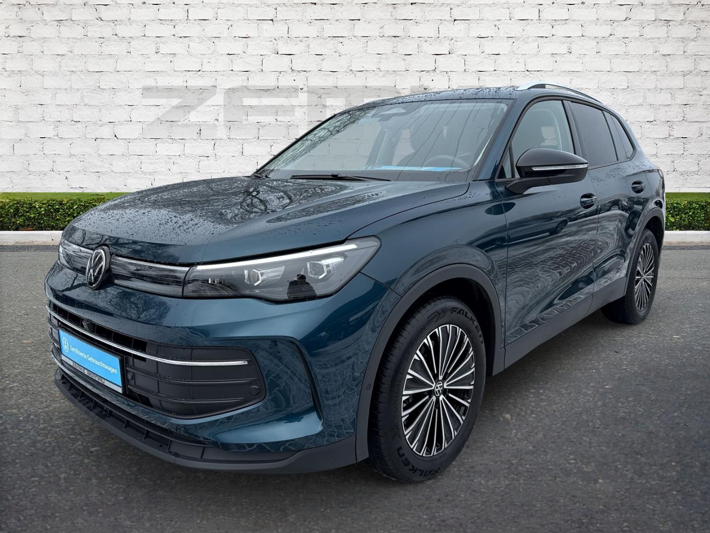 Volkswagen Tiguan 2.0 TDI DSG Goal 3,99 %AHK-klappbar Navi 