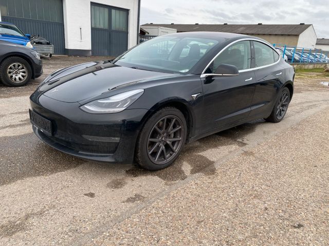 Tesla Model 3 Long Range Dual AWD