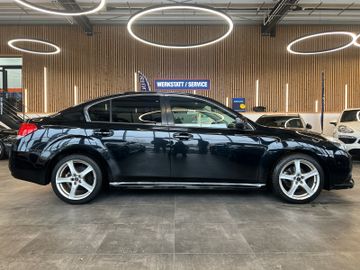 Subaru Legacy Lim. Sport *Kamera*Klima*SHZ*Xenon*Radio*