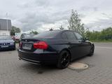 BMW 320 3 Limousine 320d - BMW 320 aus 2009: 320d