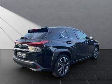 Lexus UX - 5