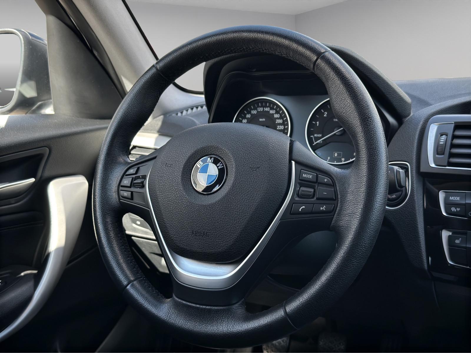 BMW 118i Limousine  Advantage 17 " M Felgen