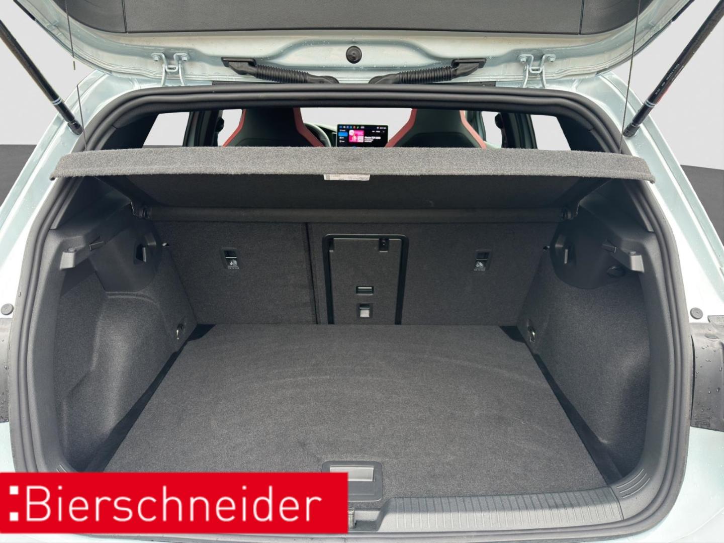 Volkswagen Golf GTI 8 2.0 TSI DSG BLACK-STYLE PANO IQ.LIGHT, миниатюра 21