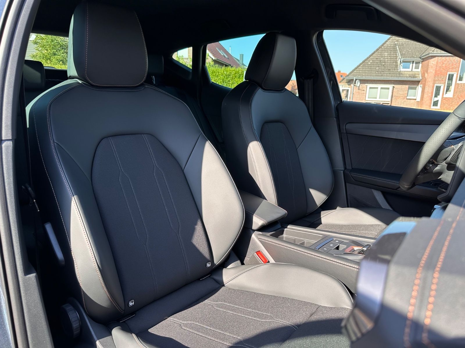 Fahrzeugabbildung CUPRA Formentor 2.0 TSI 4Drive AHK/ACC/LED/SHZ/RFK/PDC