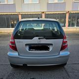Mercedes-Benz A 150 *TÜV NEU*KLIMA*SHZ*SCHIEBEDACH*ALLWETTER - Mercedes-Benz A 150 in Berlin