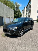Mitsubishi Outlander II 2.2 DI-D 4WD, 2011... - Mitsubishi Outlander aus 2011 mit Diesel-Antrieb