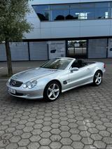 Mercedes-Benz TOP gepflegter SL 500 R230 - Saisonfahrzeug - Mercedes-Benz SL 500 Gebrauchtwagen in Hamburg