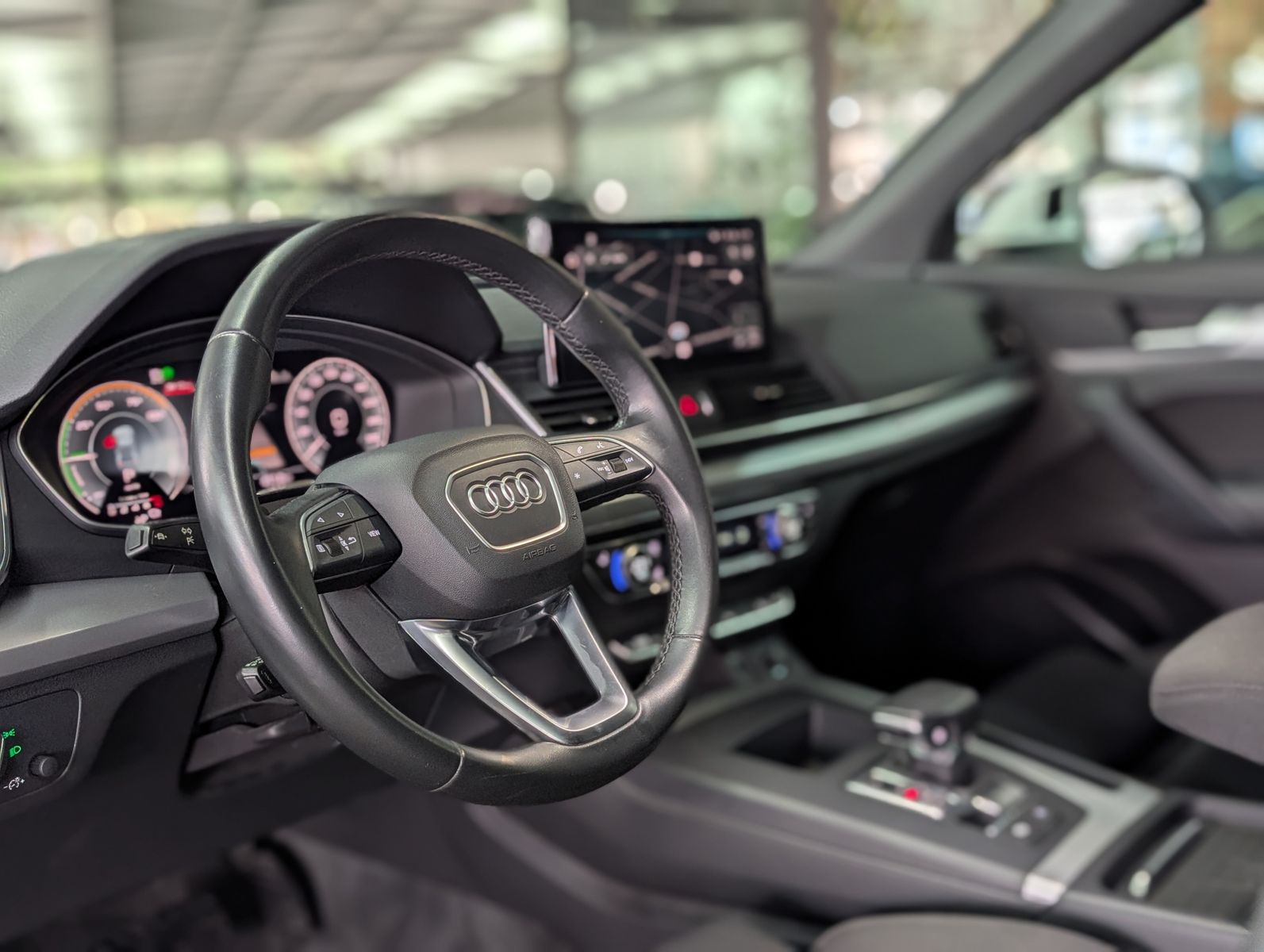 Fahrzeugabbildung Audi Q5 50 TFSIe quattro Sportback AHK MATRIX ACC APP