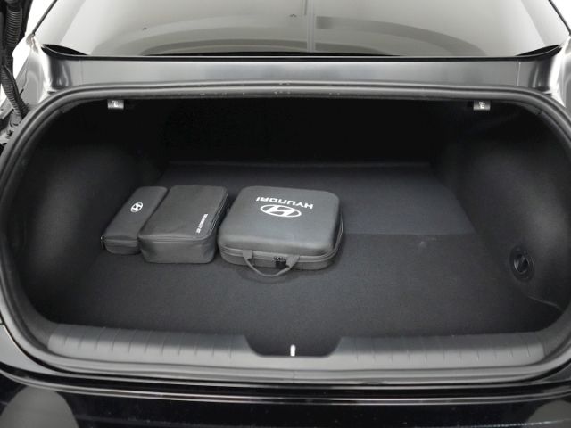 IONIQ 6 TECHNIQ 77,4kWh AT 4WD+MATRIX LED+NAVI+S