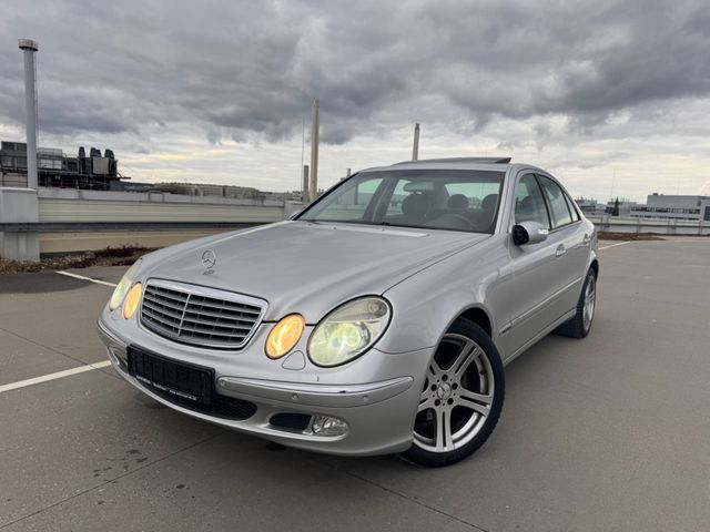 Mercedes-Benz E 320 Elegance COMAND*LEDER*XENON*AHK*ESHD*VOLL