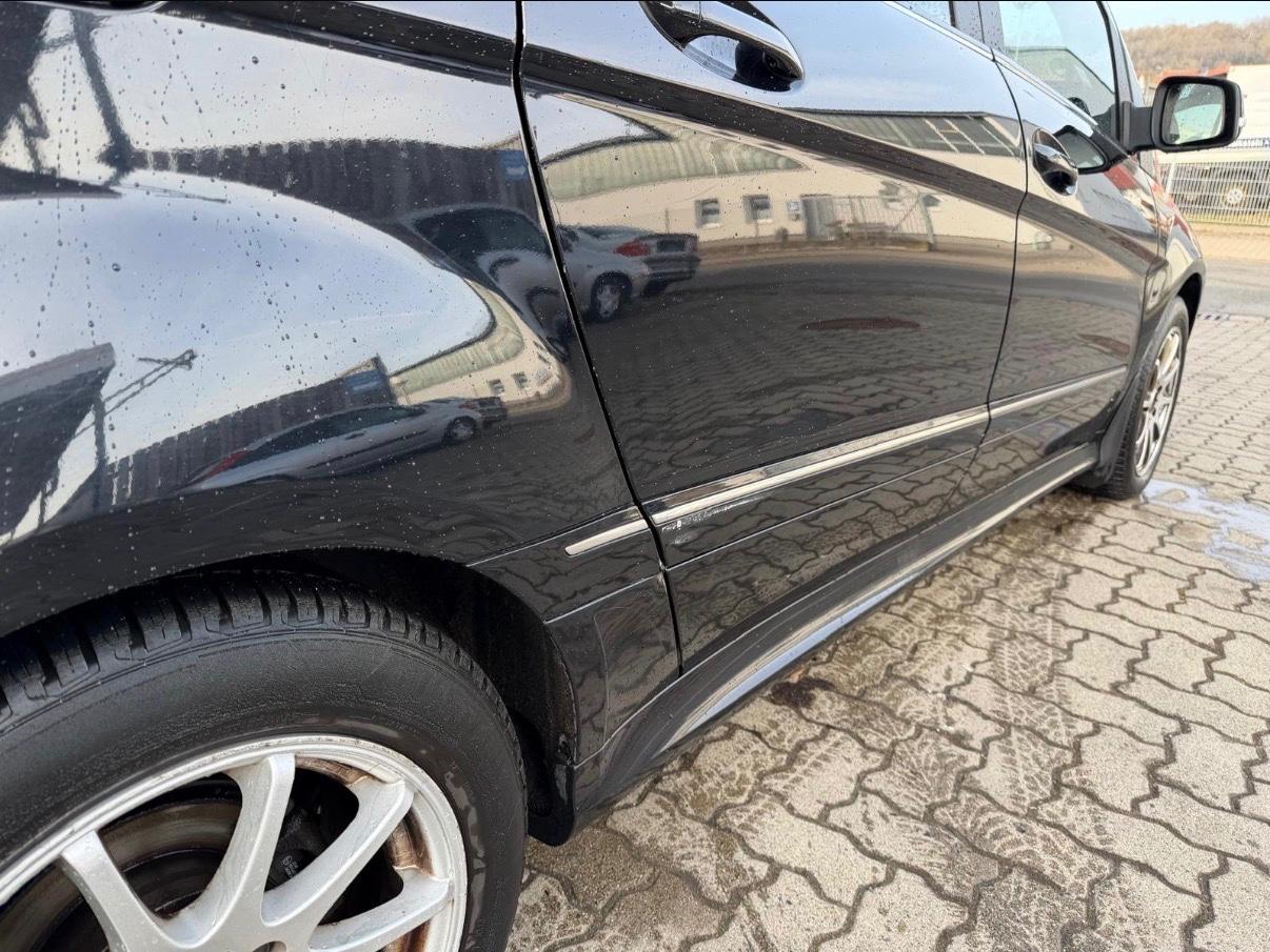 Mercedes-Benz B180 2010 — engine 1.991 cm³, 109 HP (80kW)