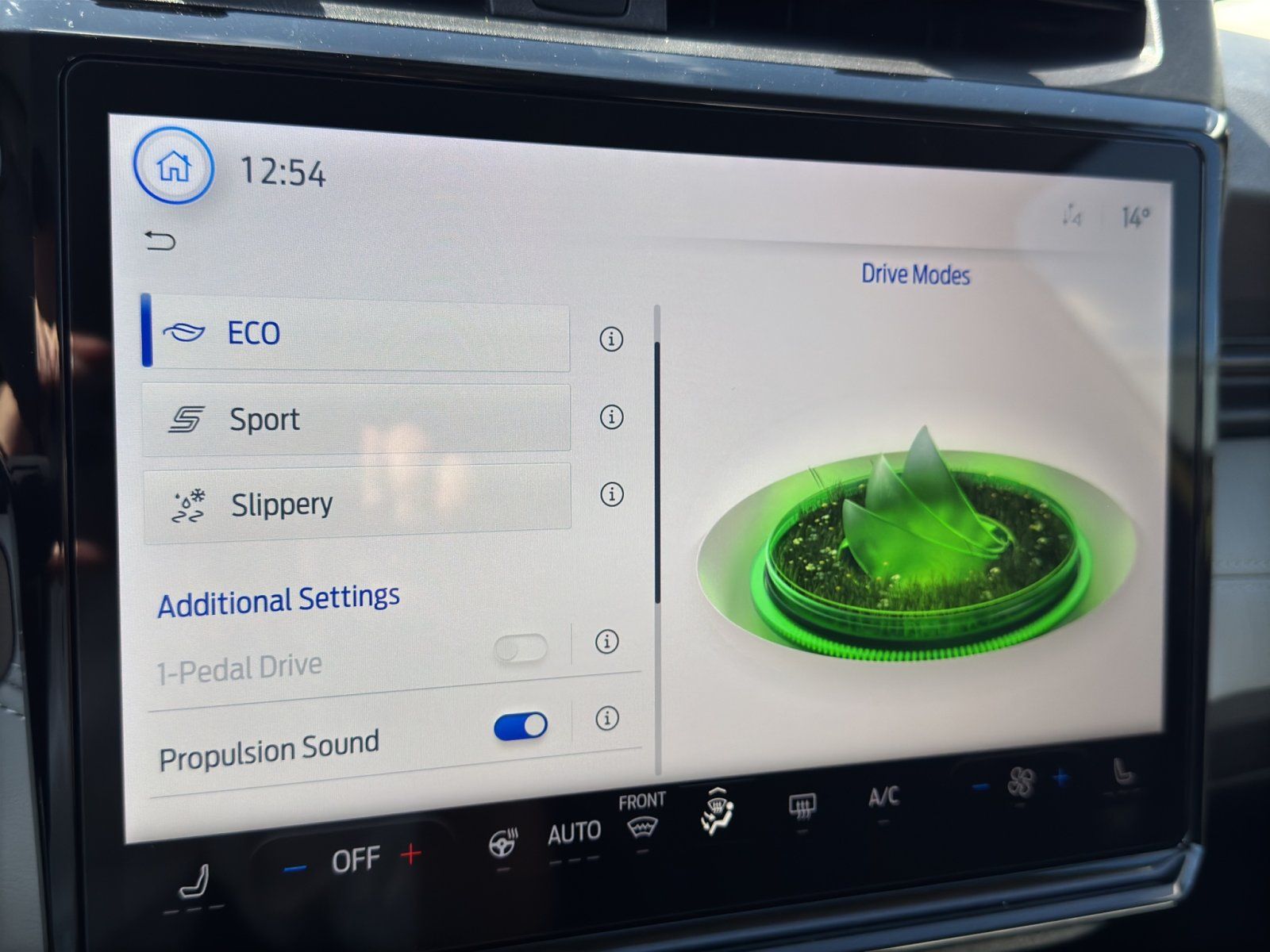 Fahrzeugabbildung Ford Puma Gen-E eMotor 124 kW FWD #Winterpaket