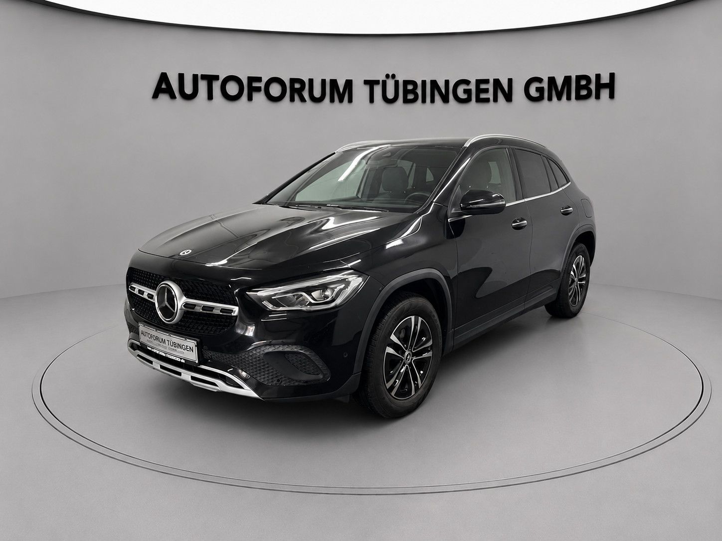 Fahrzeugabbildung Mercedes-Benz GLA 180 d DCT *STYLE*DISTRO*KEYLESS*KAMERA*LED*