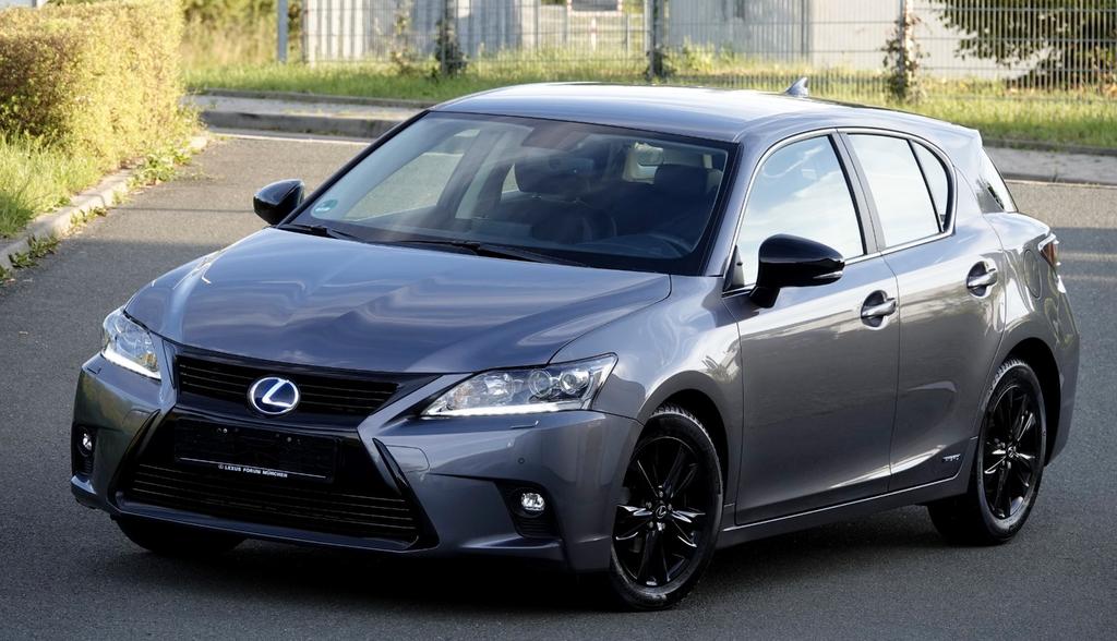Lexus CT 200h