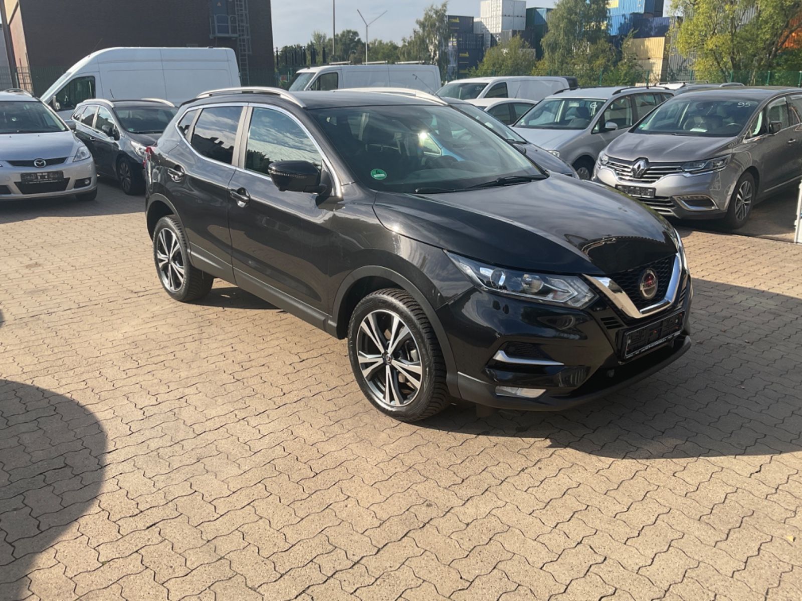 Nissan Qashqai N-Connecta 4x4 TÜV 06.2027 Automatik