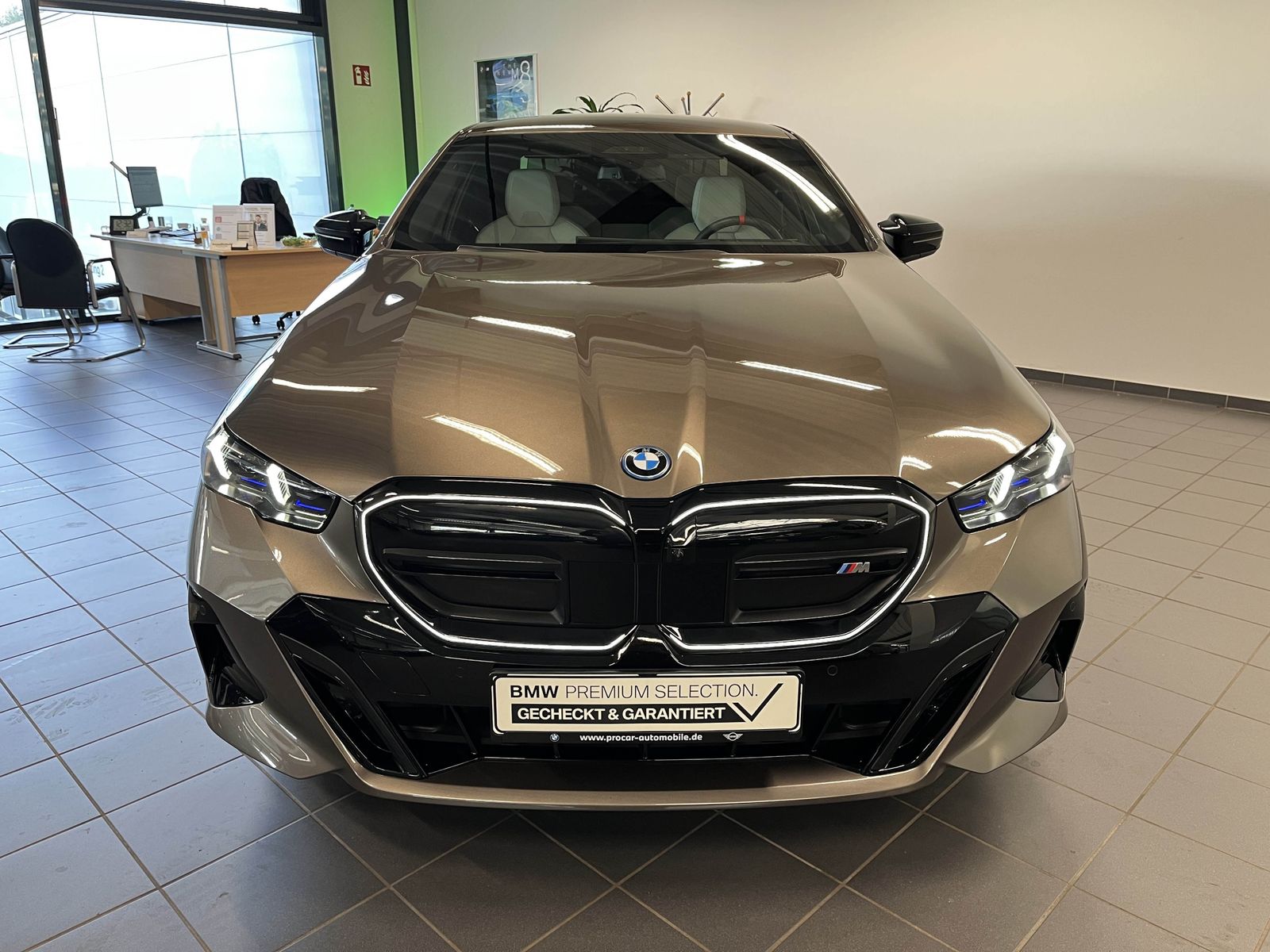 BMW i5 - Bild 8