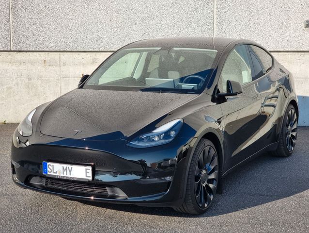 Tesla Model Y Performance Karbon - Dual Motor AWD 