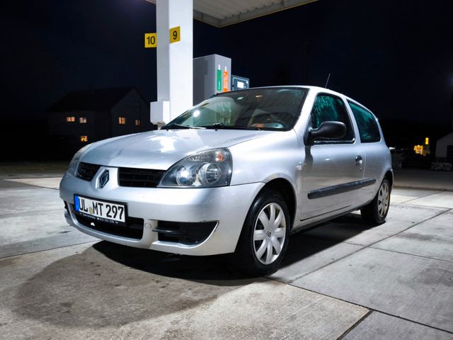 Renault Clio II *TÜV NEU* *KLIMA* *8FACH*