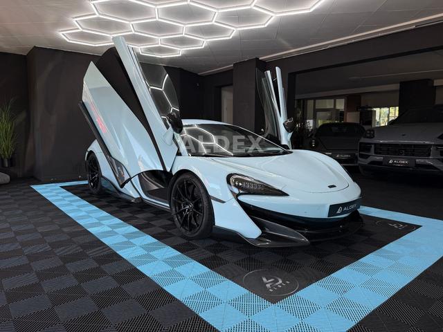 McLaren 600LT MSO muriwai white°warranty°XPEL°B&W°SECURT