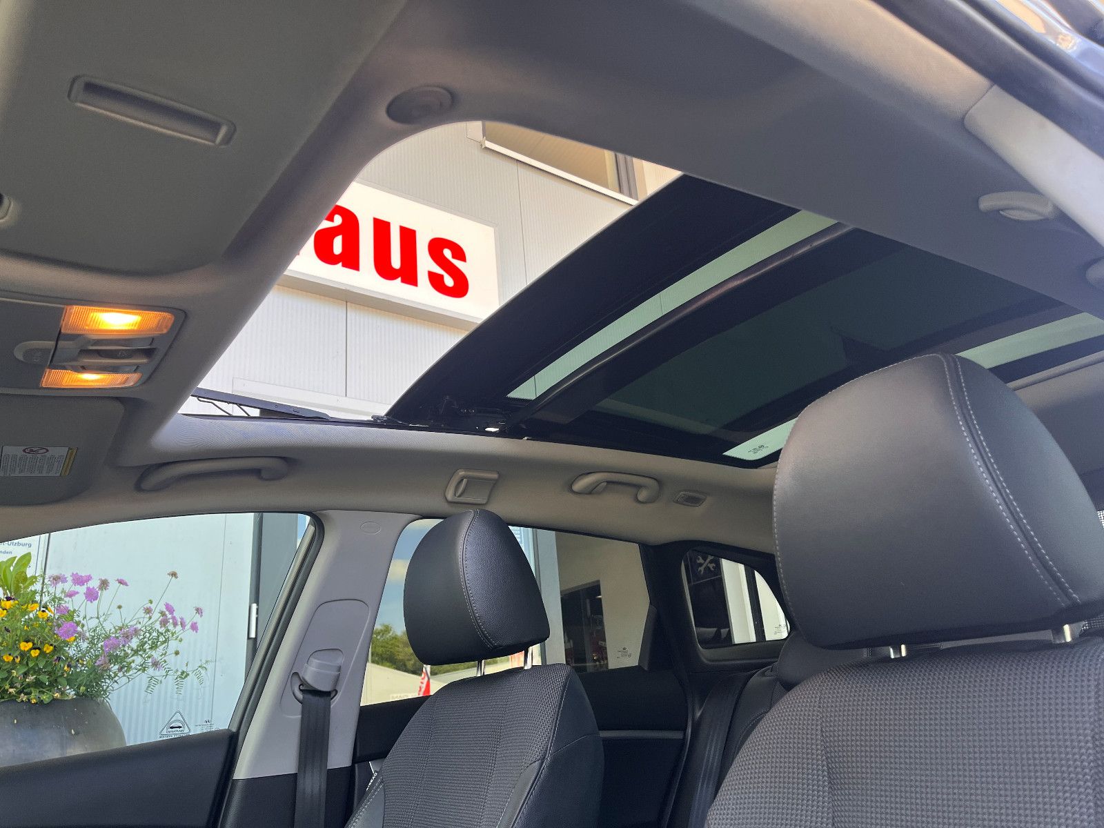 Fahrzeugabbildung Hyundai i30 cw Style S/D , Standheizung, AHK