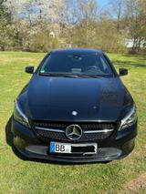 Mercedes-Benz CLA 180 Shooting Brake CLA 180 Urban Shootin... - Mercedes-Benz CLA 180 Shooting Brake in Stuttgart