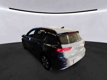Volkswagen Golf - 5